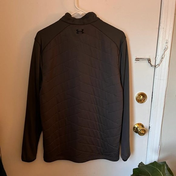 Under Armour Pullover with Embossed Quilting - Picture 2 of 3